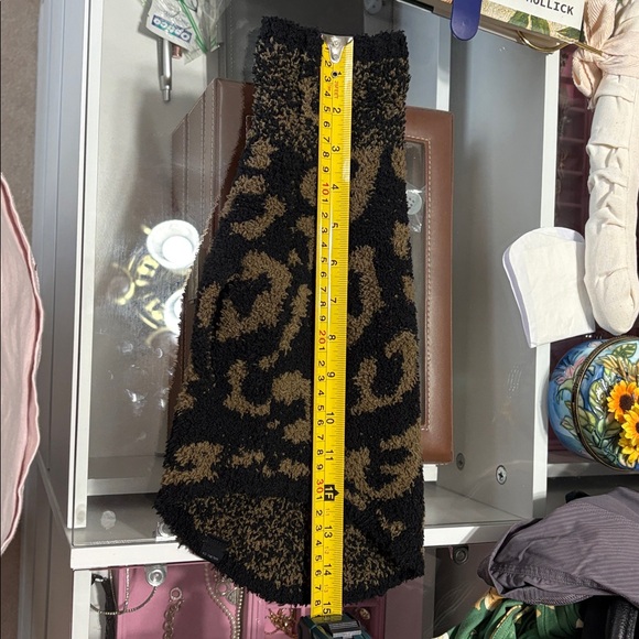 Barefoot Dreams Cozy Animal Print Dog Coat - Picture 5 of 5